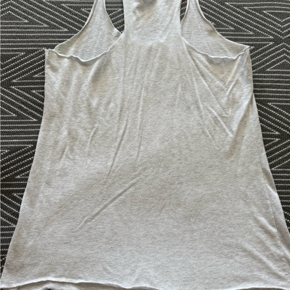 Disney Princess Heather Gray Top - Picture 6 of 7